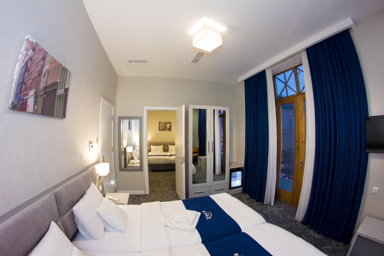 Tribeca Hotel Tbilisi Exterior foto